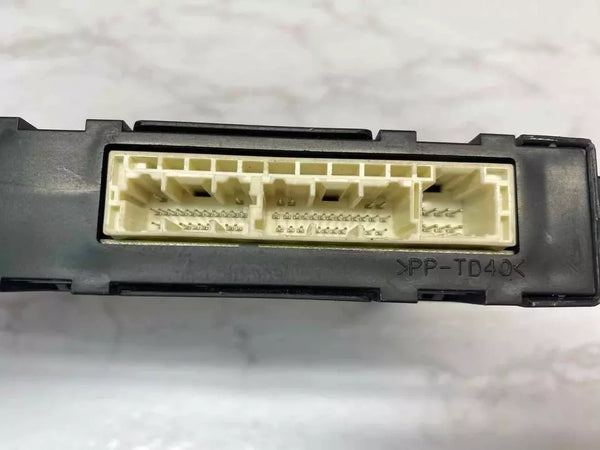 19 20 TOYOTA RAV-4 CONTROL DE CLIMATIZACIÓN HVAC AC MÓDULO DE CONTROL OEM 8865042810