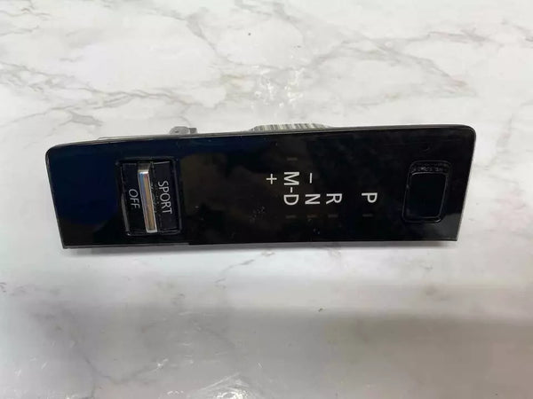 20 21 22 23 MAZDA CX-30 GEAR SHIFTER CONSOLE GEAR SHIFTER INDICATOR OEM BDGH64350A