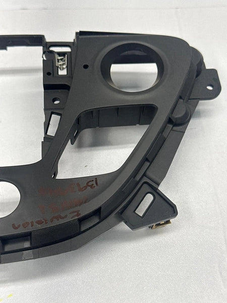 2016 TO 2020 BUICK ENVISION RADIO AM FM RADIO TRIM COVER BEZEL ASSY OEM 84463577
