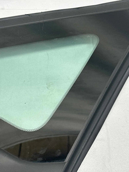 2025 KIA K4 QUARTER GLASS WINDOW REAR QUARTER GLASS RIGHT SIDE OEM 84660GG000