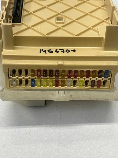 2015 TOYOTA COROLLA JUNCTION BOX JUNCTION FUSE RELAY BLOCK BOX ASSY OEM 63582642