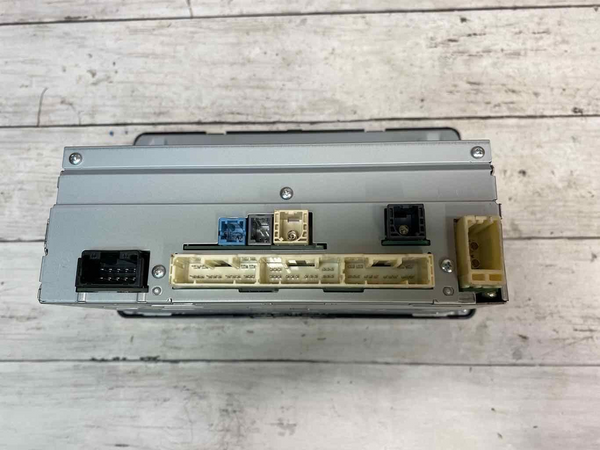 Toyota CHR radio am fm 20 to 22 display screen & receiver OEM 8614010100