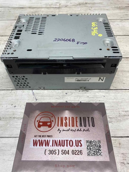 Ford F150 radio am fm equipment receiver from 2017 to 2018 assy OEM JL3T19C107AA
