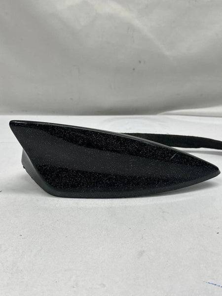2018 2019 CHEVROLET TRAVERSE RADIO ANTENNA FM ROOF SHARK FIN ASSY OEM 23507431