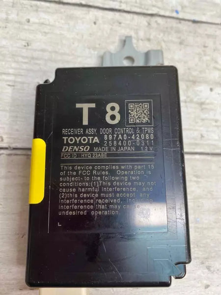 Toyota Rav-4 tire pressure 19 21 monitor system control module TPMS 897A042080