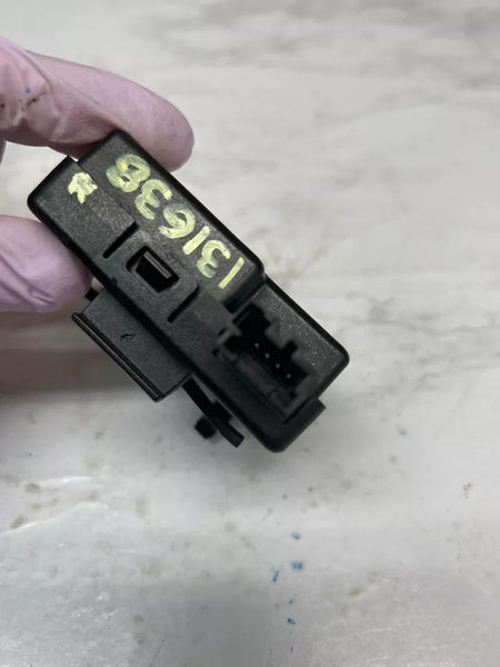 2018 19 20 21 22 23 CHEVROLET EQUINOX THEFT DETERRENT THEFT MODULE LOCKING UNIT OEM 13595510