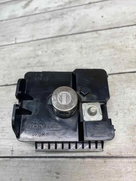 Honda Accord trunk lid 2018 2019 2020 2021 2022 keylock cylinder assy OEM TL01M