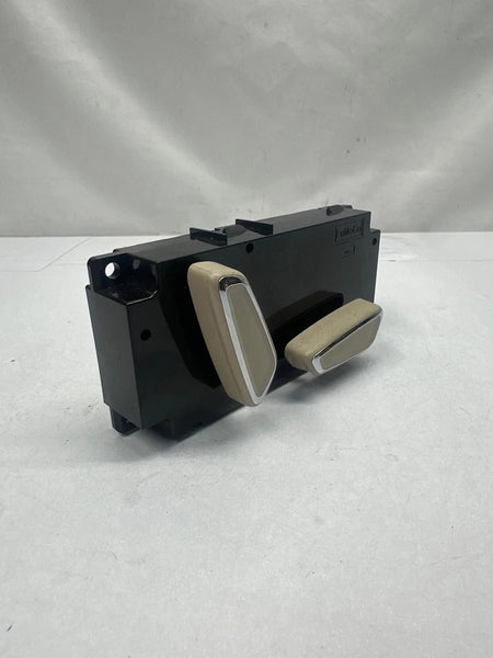 2019 LINCOLN MKC SEAT SWITCH FRONT RIGHT PASSANGER SIDE ASSEMBLY OEM 68043161AD