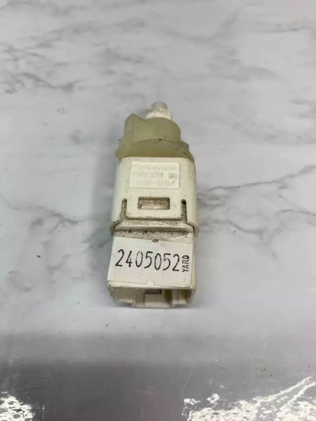 16 17 18 19 20 21 22 23 NISSAN ROGUE INTERRUPTOR DE FRENO SENSOR DE LUZ DE FRENO INTERRUPTOR DE FRENO OEM F80CS71