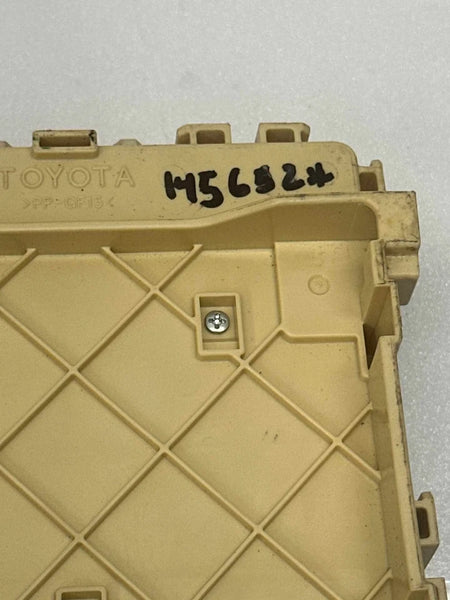 2016 TOYOTA COROLLA JUNCTION BOX FUSE RELAY BLOCK CABIN RELAY ASSY OEM 63582642