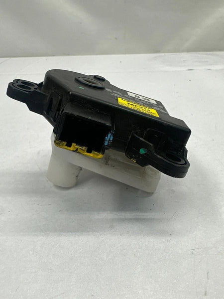 2018 HYUNDAI SANTA FE AIR FLAP MOTOR ACTUATOR MOTOR HVAC AC ASSY OEM D267EBAAA01