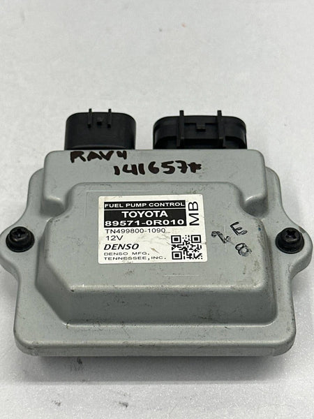 2019 TO 2024 TOYOTA RAV-4 FUEL PUMP CONTROL MODULE UNIT ASSY OEM 895710R010