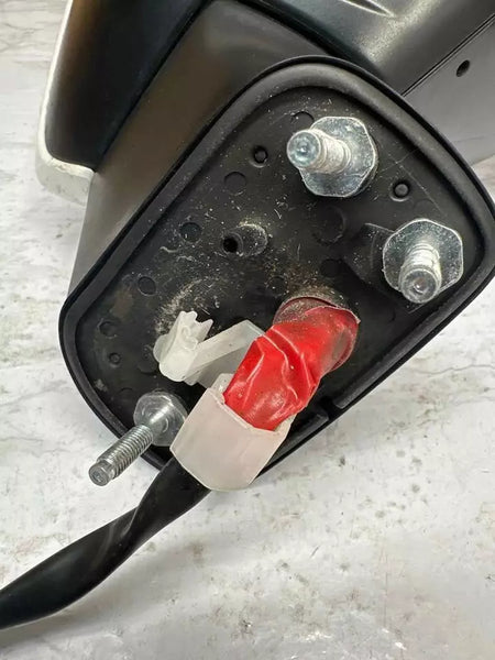 20 21 22 23 TOYOTA COROLLA ESPEJO DE PUERTA LADO DERECHO BLANCO 070 POWER SEDAN OEM 8791002916