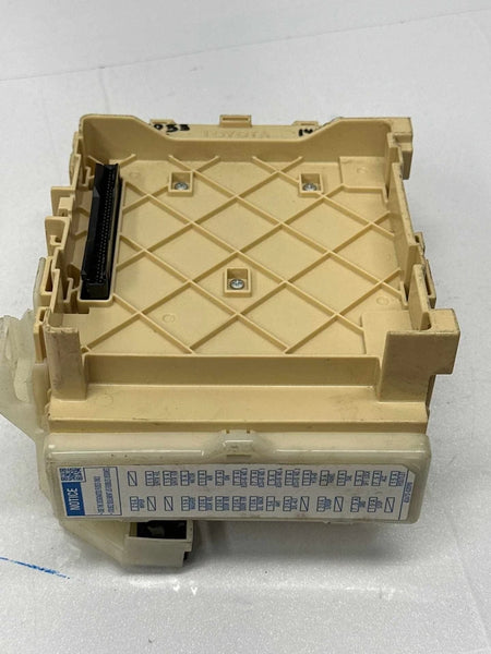 2014 TOYOTA COROLLA JUNCTION BOX CABIN RELAY FUSE BLOCK BOX ASSY OEM 63582642