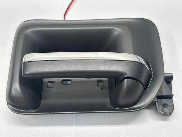 2014 TO 2019 CHEVY SILVERADO 1500 DOOR HANDLE INSIDE FRONT RIGHT OEM 13590551