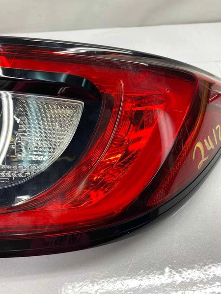 2019 TO 2024 TOYOTA COROLLA TAIL LIGHT RIGHT SIDE QUARTER PANEL 8155112D30 HATCHBACK