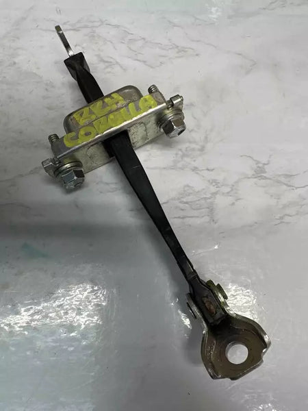 20 21 22 23 TOYOTA COROLLA SOPORTE DE PUERTA BISAGRA DE PUERTA TRASERA DERECHA SOPORTE DE PUERTA ASSY OEM