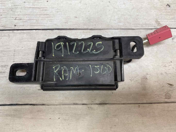 2015 DODGE RAM PICKUP 1500 SERIES KEYLESS ANTENNA CONTROL MODULE OEM 68144668AB