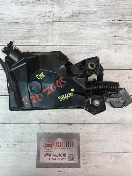 18 19 20 TOYOTA CHR RELÉ DE LA CAJA DE FUSIBLES DEL MOTOR CONJUNTO DE LA CAJA DE FUSIBLES DEL MOTOR OEM 8266610040