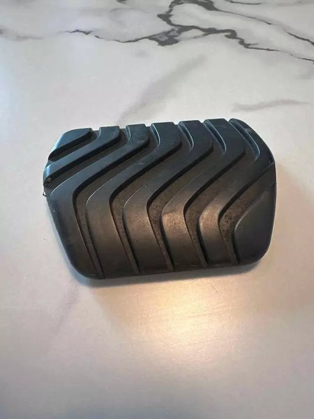 20 21 22 23 24 NISSAN SENTRA PEDAL DEL ACELERADOR CUBIERTA DEL PEDAL SOLAMENTE OEM 465315TA0A