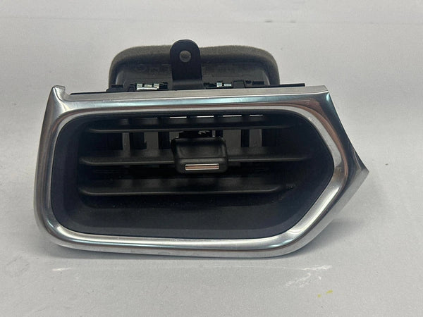 20 TO 23 CHEVY EQUINOX AIR VENT HVAC AC HEATER VENT OUTER LEFT SIDE DASH 22953484
