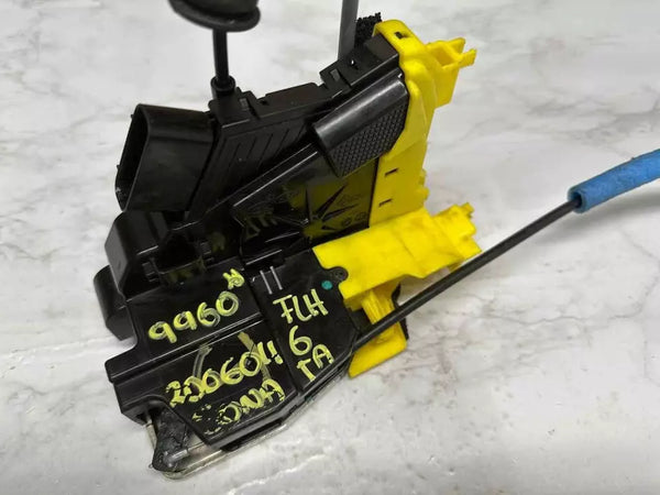 2015 16 17 18 19 HYUNDAI SONATA DOOR LOCK ACTUATOR FRONT DRIVER SIDE ASSY OEM 81310C1000