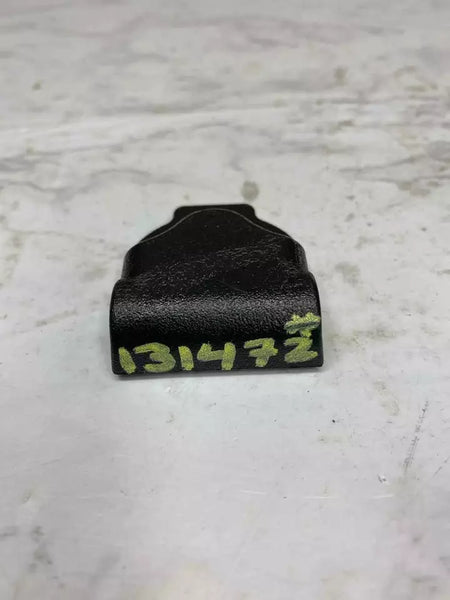 2016 17 18 19 MERCEDES CLA250 MOLDURA DE CLIP DE ACABADO VARIOS OEM 180008681539