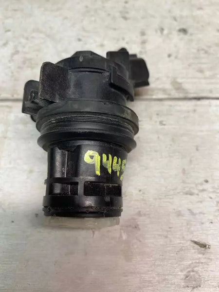 Toyota Corolla washer pump 20 21 22 23 assy OEM sedan us market 8533060180
