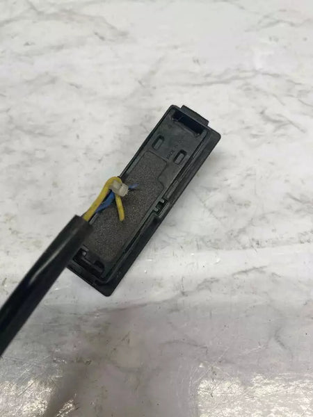 Interruptor de apertura de la puerta del maletero del Nissan Rogue Sport 2020, conjunto OEM 9724K1