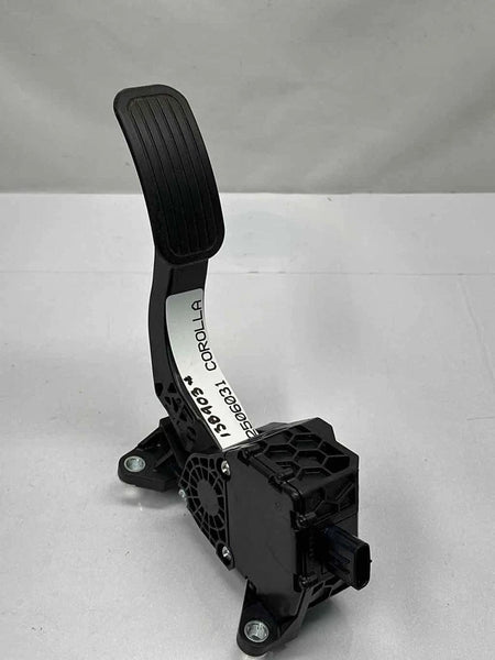 2022 TOYOTA COROLLA ACCELERATOR PEDAL PEDAL ASSEMBLY 1.8L SEDAN AT OEM 7811012101