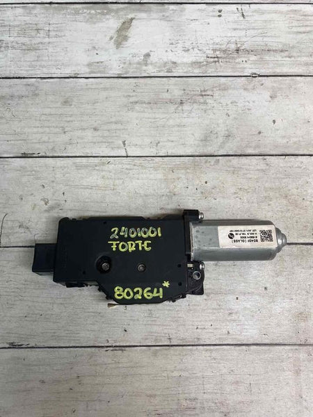 Kia Forte sun roof from 2019 to 2023 sun roof motor assembly OEM 81680M6000