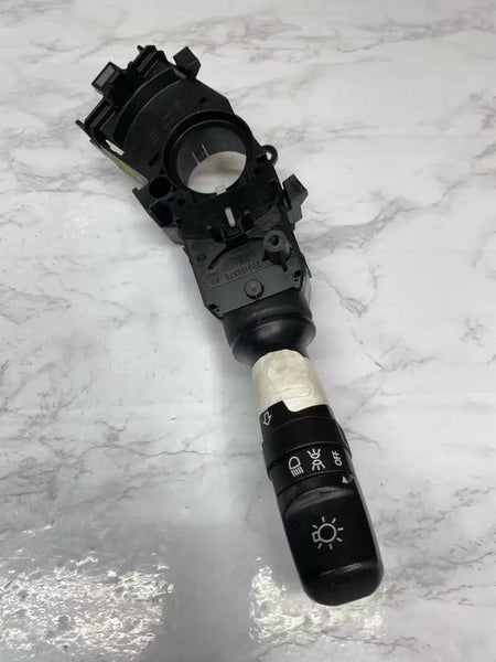 14 15 16 17 18 KIA FORTE INTERRUPTOR DE FAROS SIN AYUDA AUTOMÁTICA SIN FAROS ANTINIEBLA ASSY OEM 934101U001