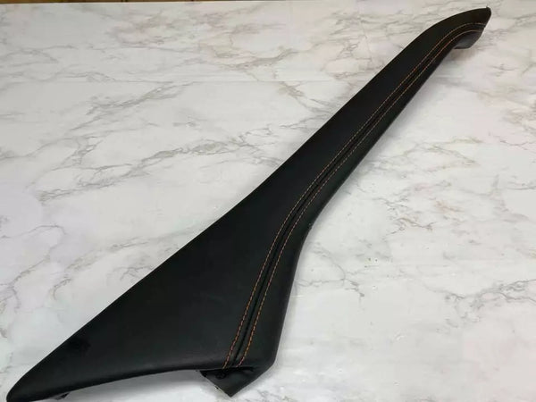 20 21 22 23 24 NISSAN SENTRA CUBIERTA DE MOLDURA DE LA CONSOLA CENTRAL DELANTERA LADO DERECHO NEGRO 969106LB1A