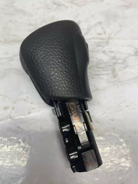 22 23 24 HONDA CIVIC PERILLA DE PALANCA DE CAMBIOS DE PISO SOLAMENTE COLOR NEGRO CONSOLA CENTRAL OEM