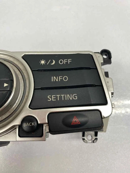 2007 2008 INFINITI G35 RADIO AM FM DISPLAY SCREEN CONTROL PANEL OEM 28395JK60B