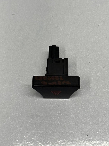 2020 TO 24 NISSAN SENTRA HAZARD SWITCH EMERGENCY PARKING LIGHTS BUTTON ASSY OEM