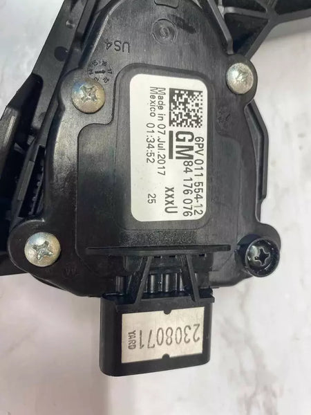 18 19 20 21 22 23 CHEVROLET EQUINOX PEDAL DEL ACELERADOR CONJUNTO DE PEDAL OEM 1.5L 84176076