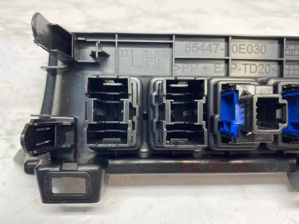 Interruptor de tablero para Toyota Highlander 2019, estabilizador y protector de nieve, conjunto OEM 554470E030