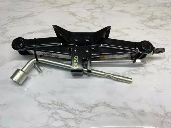 20 21 22 23 MAZDA CX-30 SPARE TIRE JACK EMERGENCY JACK TOOLS KIT SET OEM 10466155