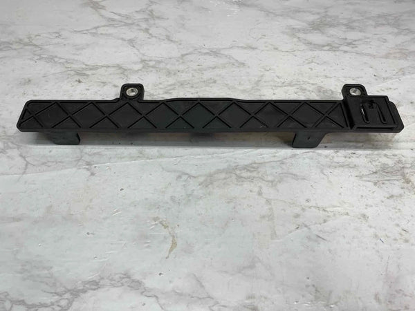 2020 FORD MUSTANG FUEL RAIL BRACKET FUEL RAIL BRACKET ASSY OEM JR3318D691BB