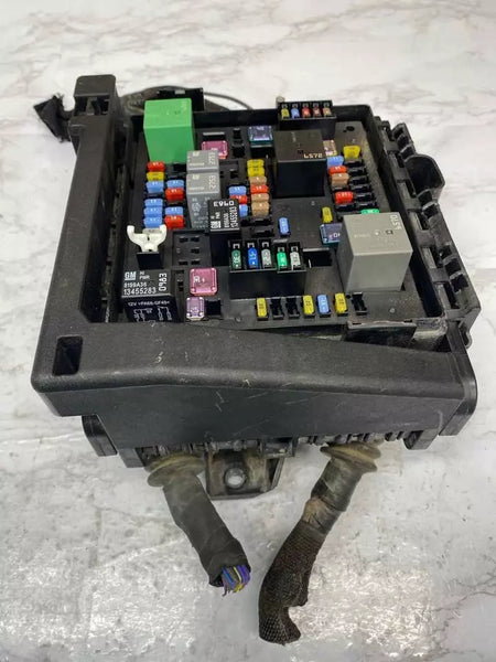 2018 2019 CHEVROLET TRAVERSE ENGINE FUSE BOX BLOCK RELAY ASSY OEM 84292758