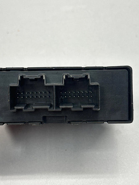 2017 TO 2019 CHEVY SILVERADO 1500 NETWORK GATEWAY CONTROL OEM 13598291 CLASSIC STYLE