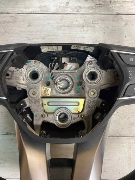 Volante Hyundai Santa Fe 19 a 20 sem couro sem híbrido OEM 56100S1050NNB