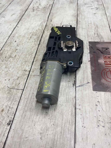 Nissan Sentra sun roof motor 2013 2019 sun roof motor assy OEM 912954AF0A