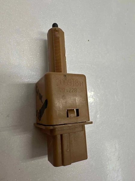 2018 TO 2021 HONDA CIVIC BRAKE STOP PEDAL LIGHT SWITCH CONTROL SENSOR OEM M28988