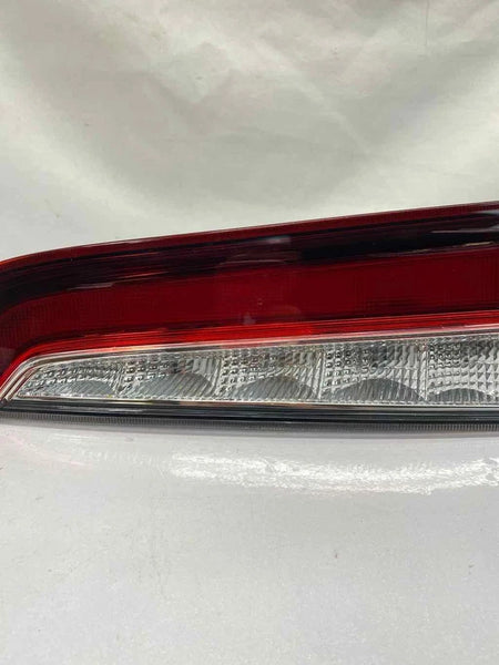 2019 TO 2022 HONDA PILOT TAIL LIGHT RIGHT SIDE LIFTGATE MOUNTED ASSY OEM 34150TG7A11