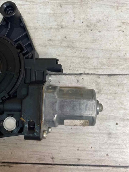 2020 2022 NISSAN SENTRA RH FRONT RIGHT POWER WINDOW MOTOR ASSY OEM 807306RR0A