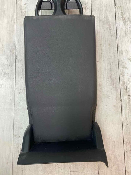 Lexus IS200T rear center console arm rest 2016 black assy OEM 20160219