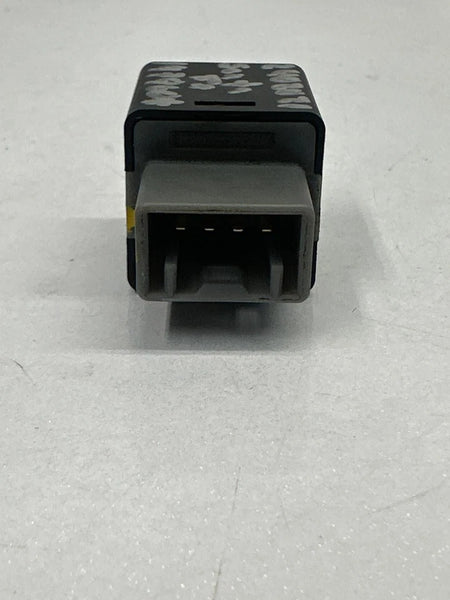 2018 HYUNDAI SANTA FE BRAKE PEDAL SENSOR CONTROL BUTTON SWITCH OEM 938133S800