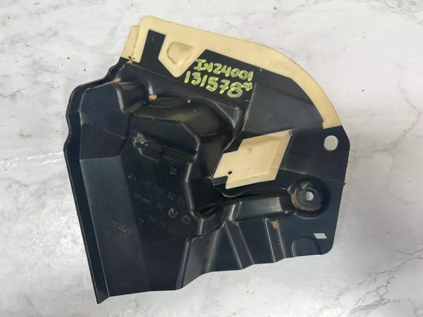 2014 15 16 17 18 19 MERCEDES CLA250 REGULADOR DE DRENAJE DEL MARCO DE LA PUERTA TRASERO DERECHO OEM 1177320295